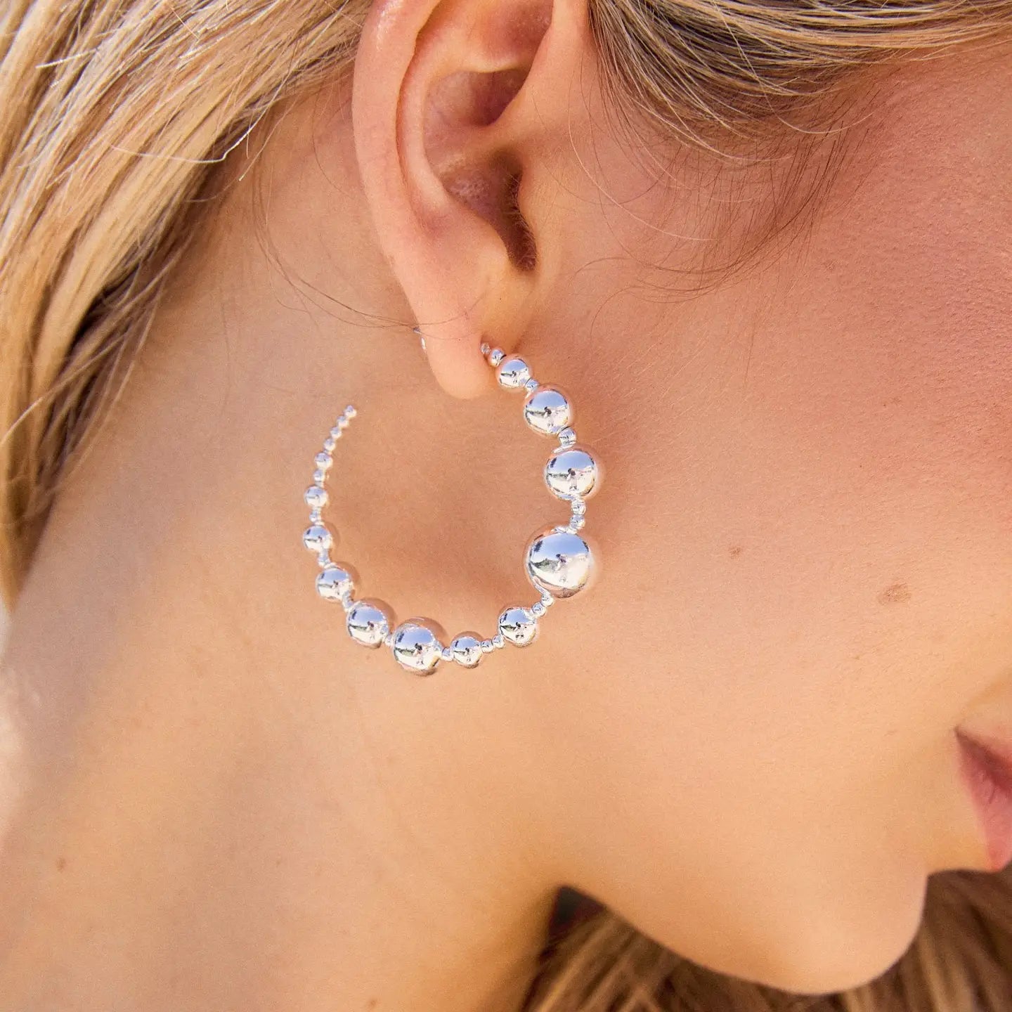 Emma Pills Moonlight Hoops - Silver