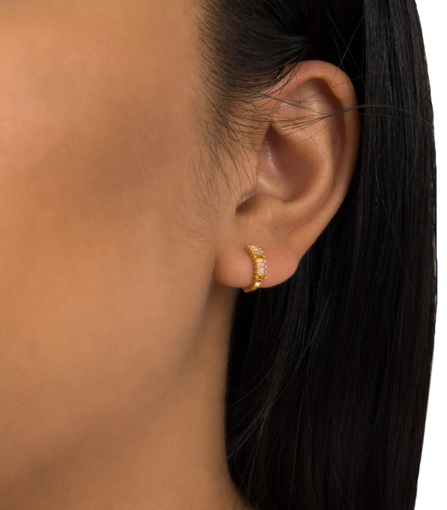 Baguette Cubic Zirconia Huggies - Gold
