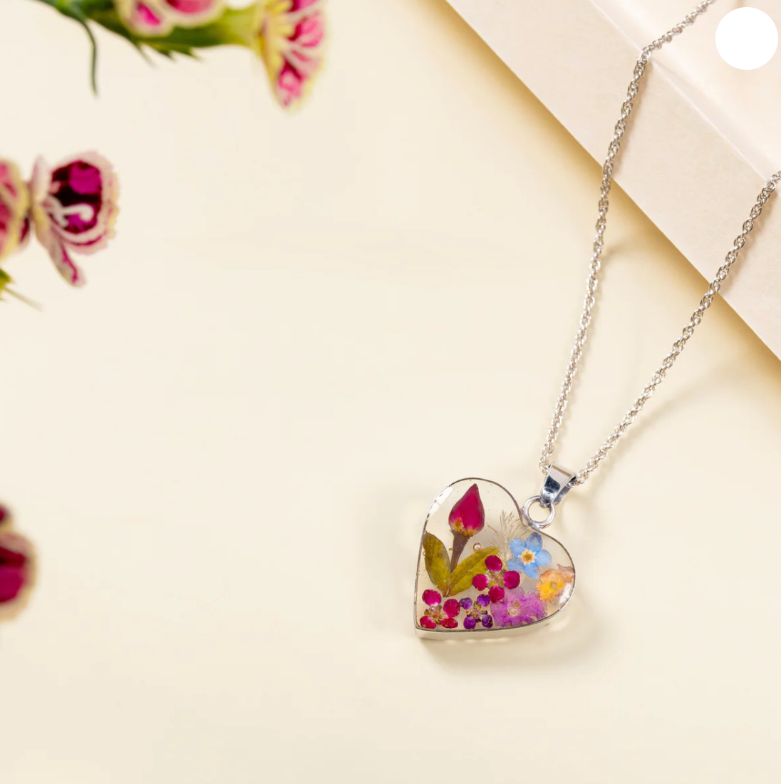 Heart Flowers Necklace - Silver