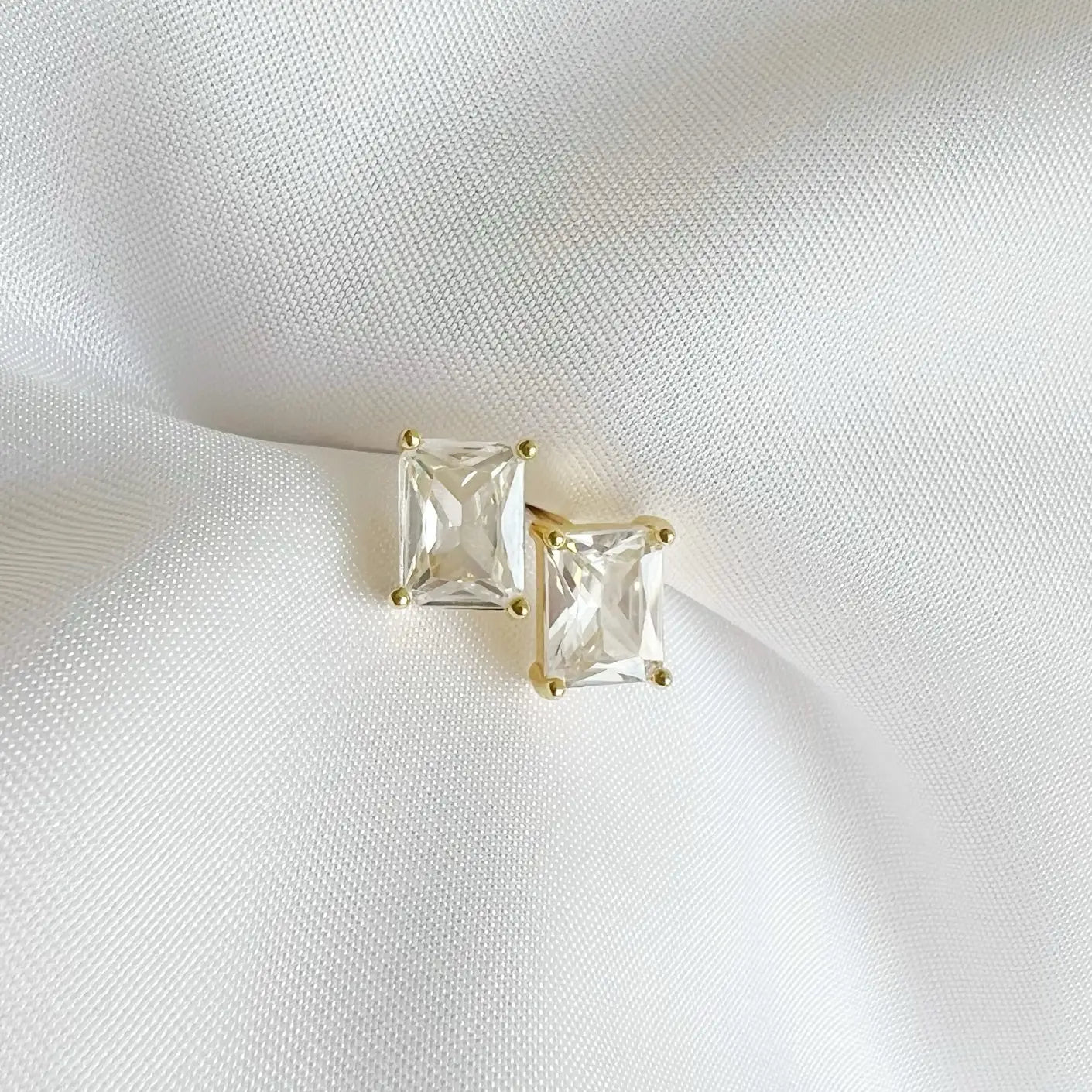 Goldie Cz Diamond Studs Earrings Gold Filled