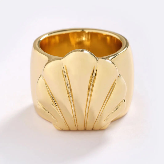 Emma Pills Shore Thing Ring - Gold